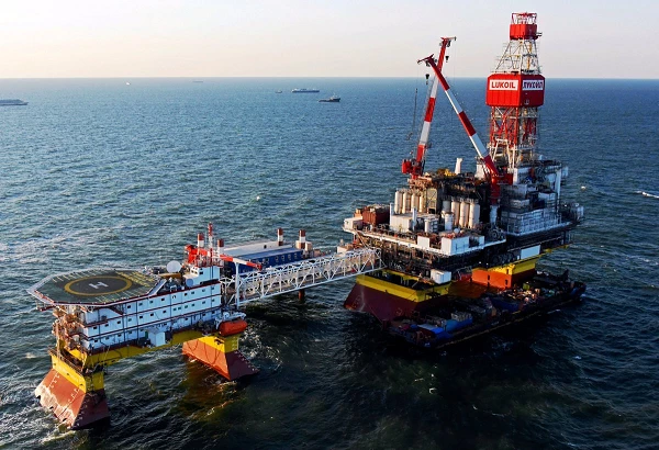 Мембранная азотная станция для ледостойкой нефтяной платформы